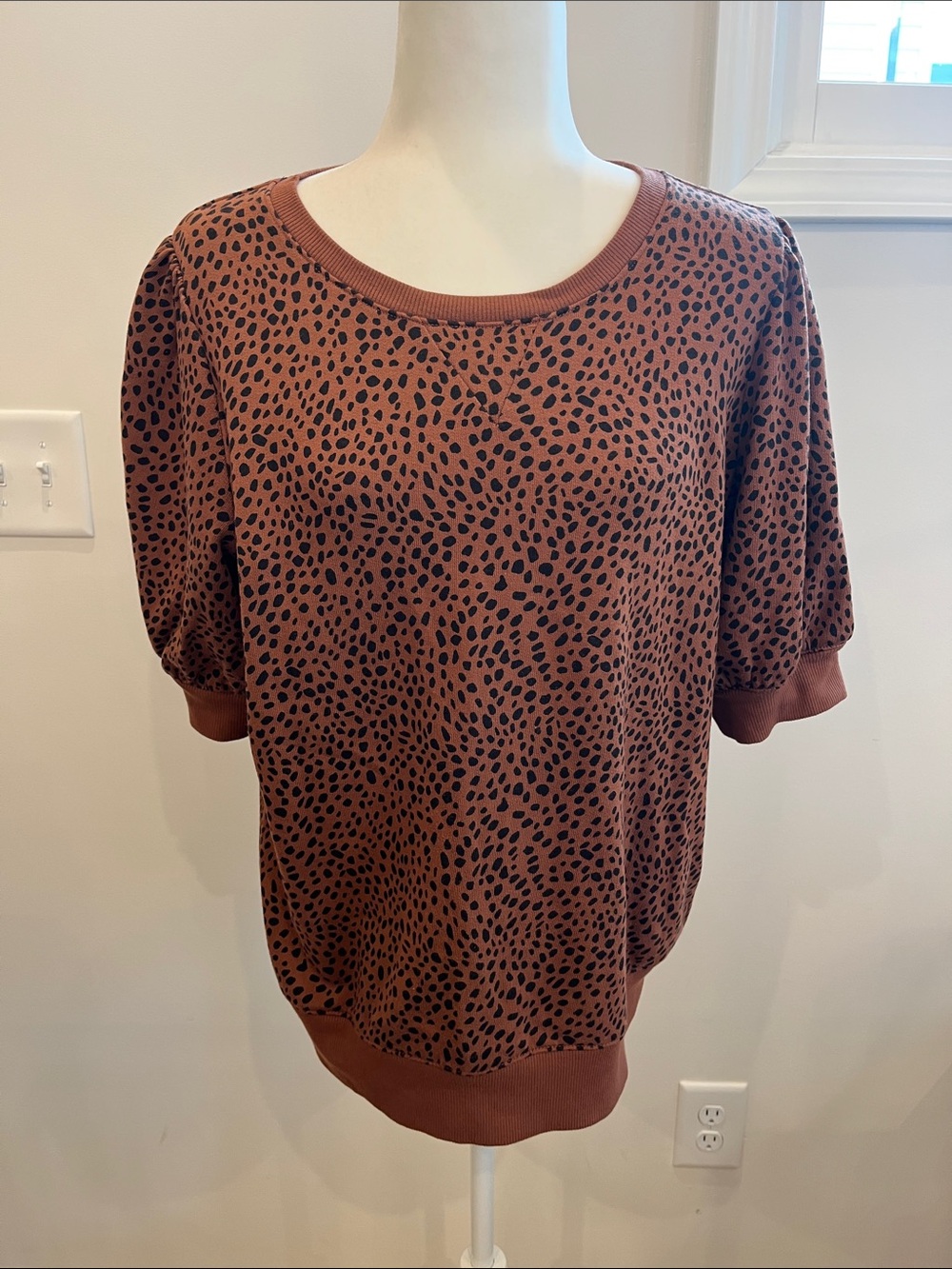 Nine West Elbow Puff Sleeve Sweatshirt in Animal Print Size XXL